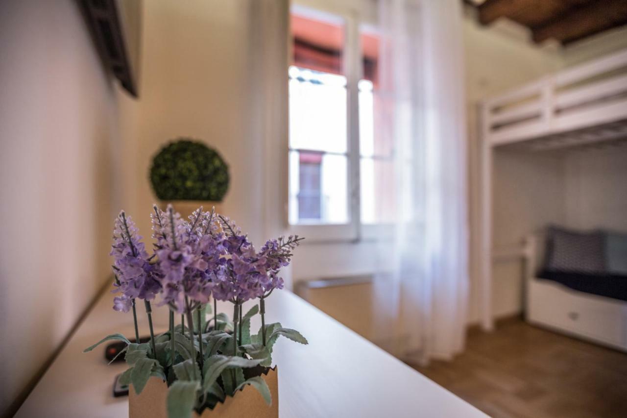 Palazzo Bocchi - The Place Apartments Bolonya Dış mekan fotoğraf
